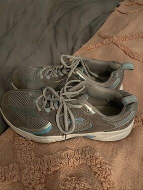Avia Women’s Gray Sneakers with Light Blue Accents